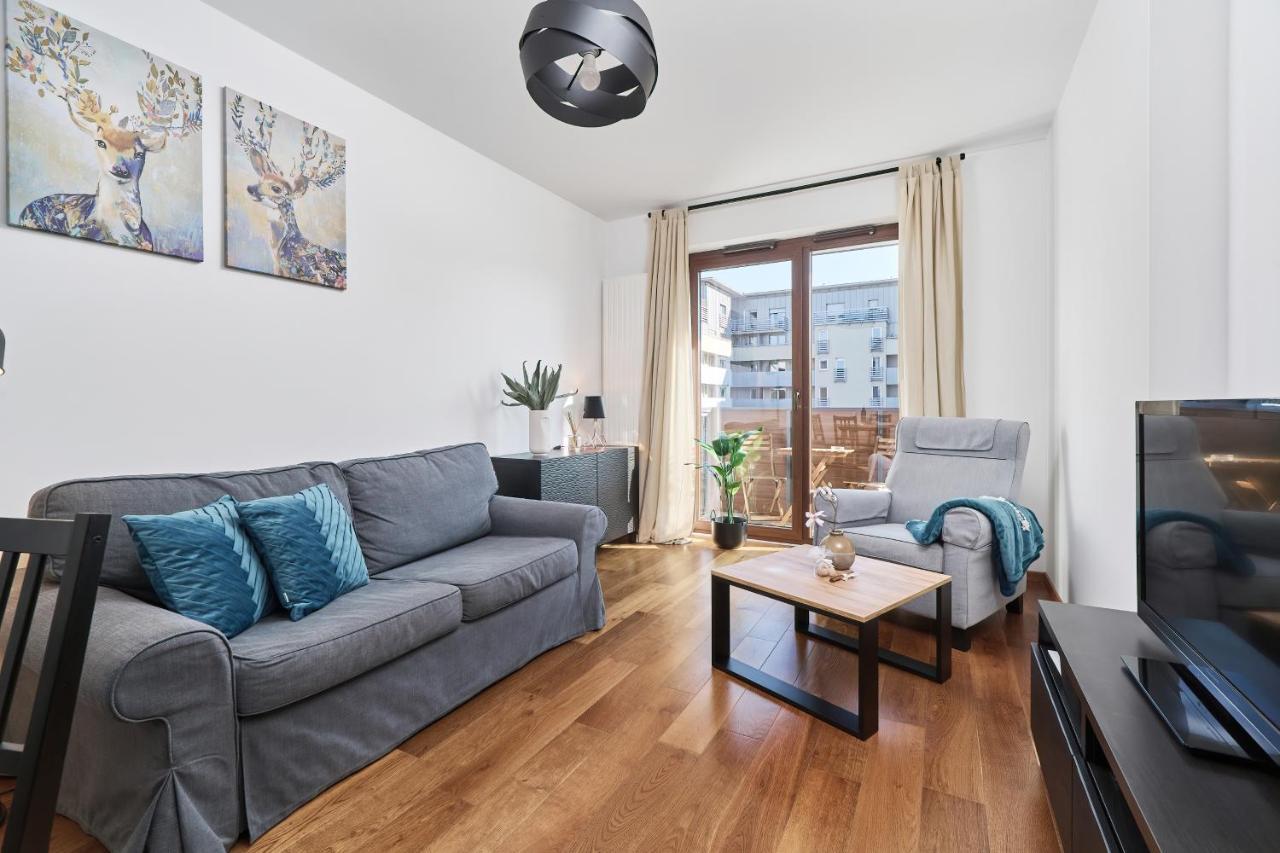 Nowa Teczowa Apartments Promenada Staromiejska By Noclegi Renters Wrocław Eksteriør billede
