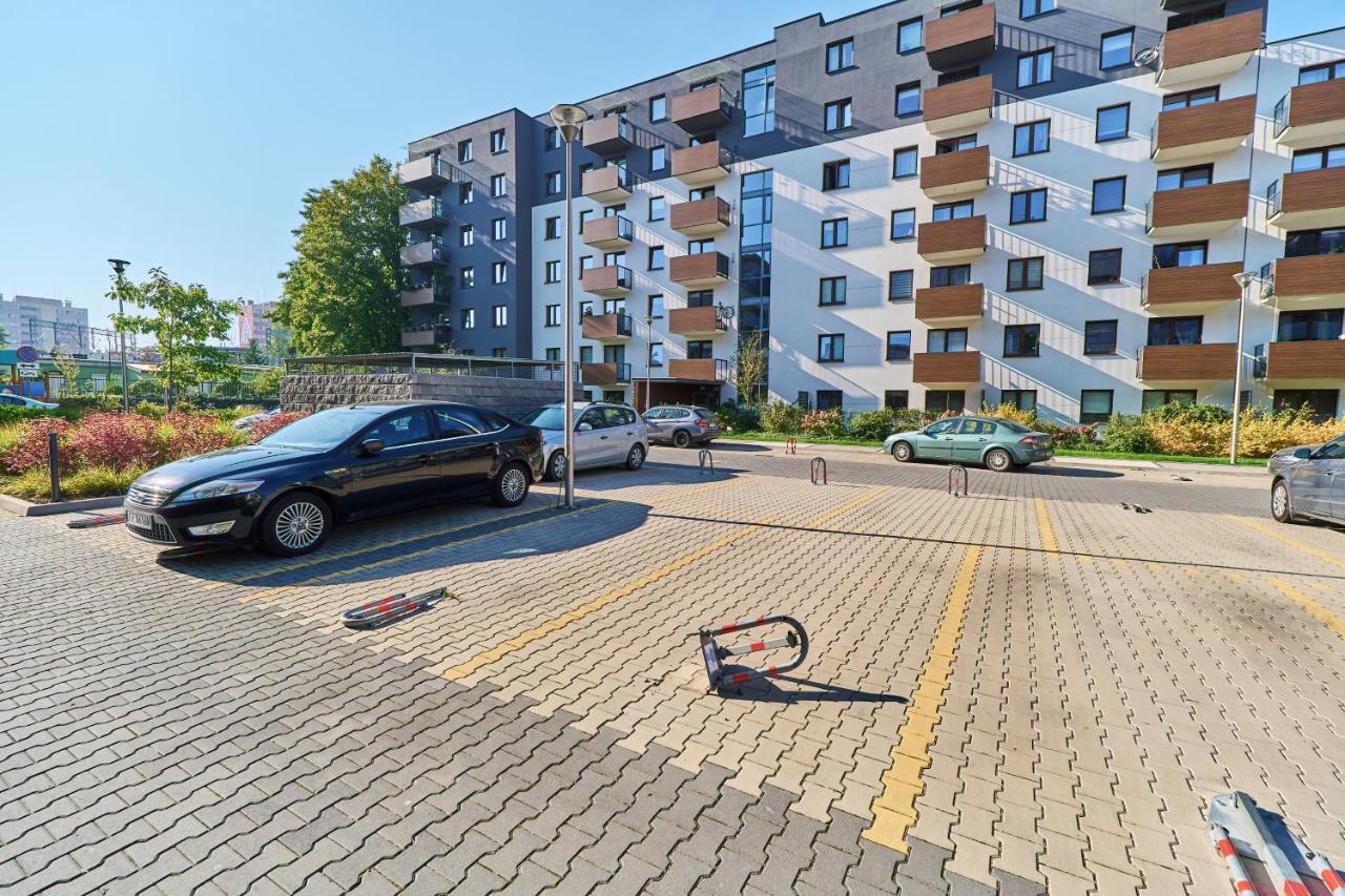 Nowa Teczowa Apartments Promenada Staromiejska By Noclegi Renters Wrocław Eksteriør billede