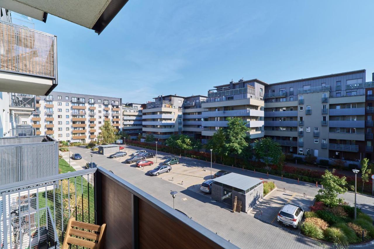 Nowa Teczowa Apartments Promenada Staromiejska By Noclegi Renters Wrocław Eksteriør billede