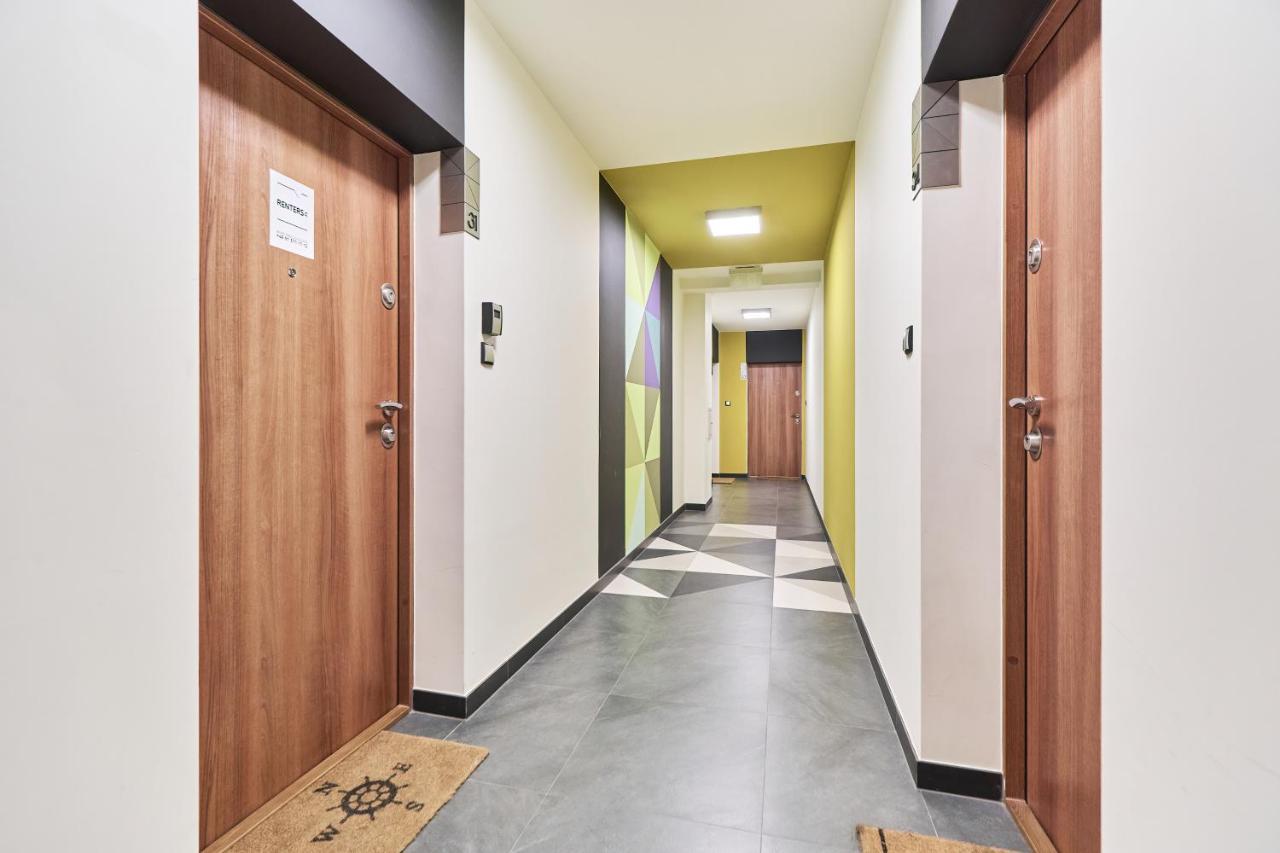 Nowa Teczowa Apartments Promenada Staromiejska By Noclegi Renters Wrocław Eksteriør billede